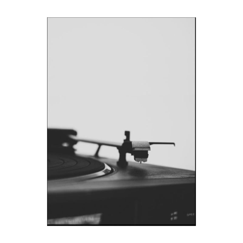 Photo Phonograph Canvas Print Modern Nostalgic Musical Wall Art in Black for Room Clearhalo 'Art Gallery' 'Canvas Art' 'Contemporary Art Gallery' 'Modern' Arts' 1762827