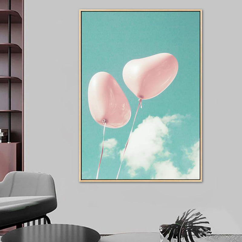 Heart-Shaped Balloon Canvas Art Print for Bedroom in Green, Multiple Sizes Available Green Clearhalo 'Art Gallery' 'Canvas Art' 'Contemporary Art Gallery' 'Modern' Arts' 1763081