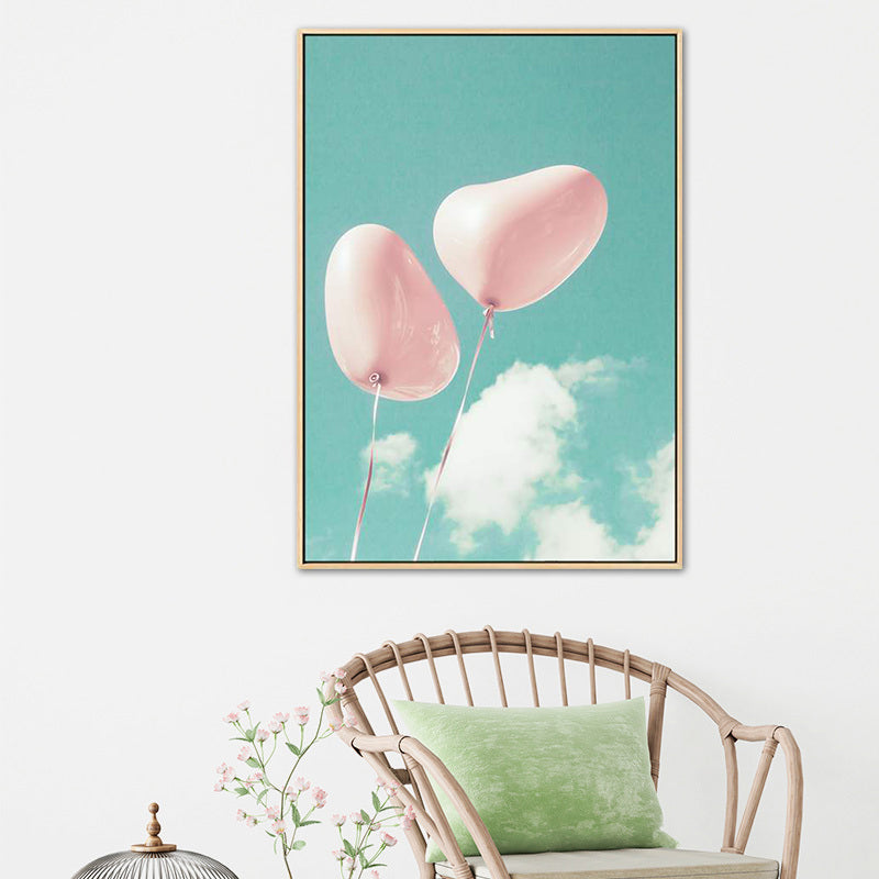 Heart-Shaped Balloon Canvas Art Print for Bedroom in Green, Multiple Sizes Available Clearhalo 'Art Gallery' 'Canvas Art' 'Contemporary Art Gallery' 'Modern' Arts' 1763083