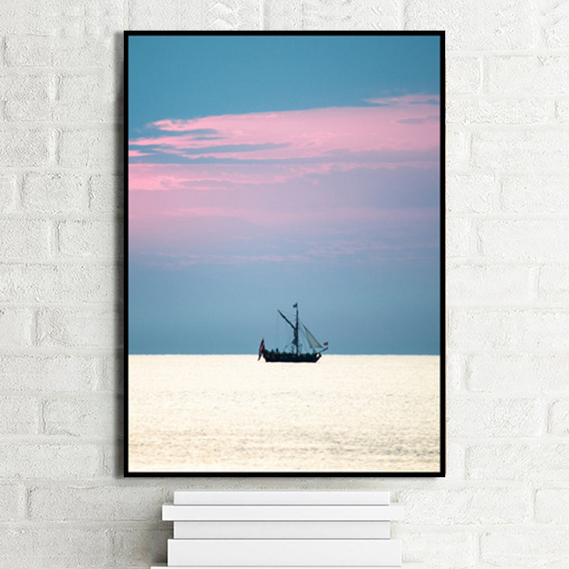 Photo Sunset Ocean Sailboat Canvas Art Minimalist Picturesque Seascape Wall Decor in Soft Color Clearhalo 'Art Gallery' 'Canvas Art' 'Contemporary Art Gallery' 'Modern' Arts' 1763391