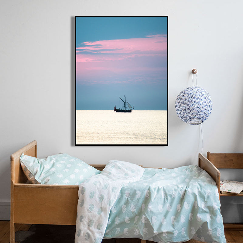 Photo Sunset Ocean Sailboat Canvas Art Minimalist Picturesque Seascape Wall Decor in Soft Color Clearhalo 'Art Gallery' 'Canvas Art' 'Contemporary Art Gallery' 'Modern' Arts' 1763392