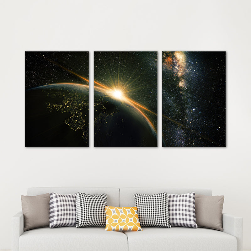 Modern Fancy Planet View Painting Canvas Multi-Piece Soft Color Wall Decor for Guest Room Clearhalo 'Art Gallery' 'Canvas Art' 'Contemporary Art Gallery' 'Modern' Arts' 1764224