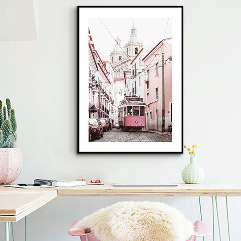 Modern Electric Rail Bus Canvas Photography Pink Wall Art Decor, Multiple Sizes Options Pink Clearhalo 'Art Gallery' 'Canvas Art' 'Contemporary Art Gallery' 'Modern' Arts' 1764514