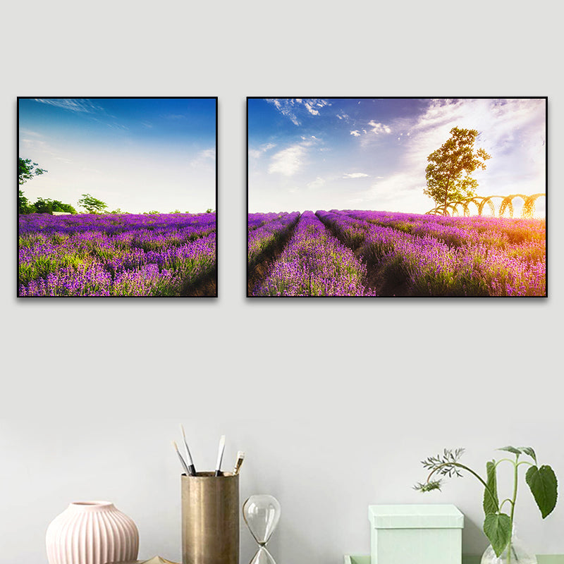Lavender Field Wall Art Modern Enticing Nature Scenery Canvas Print in Purple for Room Light Purple Clearhalo 'Art Gallery' 'Canvas Art' 'Contemporary Art Gallery' 'Modern' Arts' 1764742