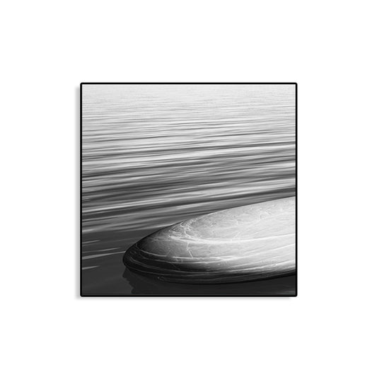 Seaside Oval Stone Scene Painting Light Color Modern Wrapped Canvas for Living Room Clearhalo 'Art Gallery' 'Canvas Art' 'Contemporary Art Gallery' 'Modern' Arts' 1765153