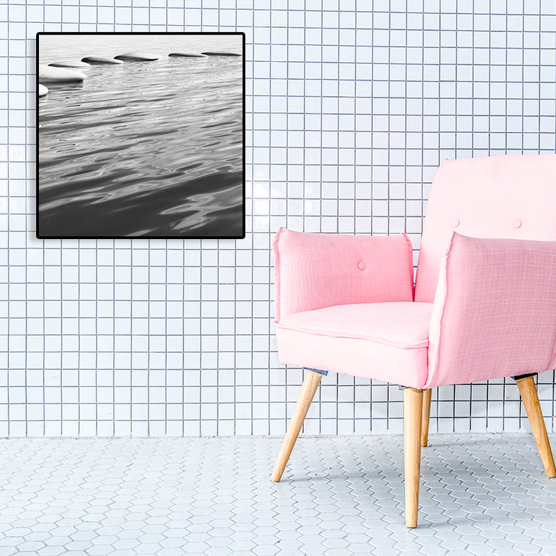 Seaside Oval Stone Scene Painting Light Color Modern Wrapped Canvas for Living Room Clearhalo 'Art Gallery' 'Canvas Art' 'Contemporary Art Gallery' 'Modern' Arts' 1765162