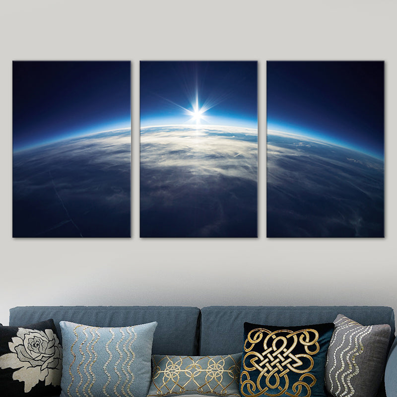 Astronomy Phenomena Wall Decor Modern Multi-Piece Bedroom Canvas Print, Multiple Size Options Clearhalo 'Art Gallery' 'Canvas Art' 'Contemporary Art Gallery' 'Modern' Arts' 1765974