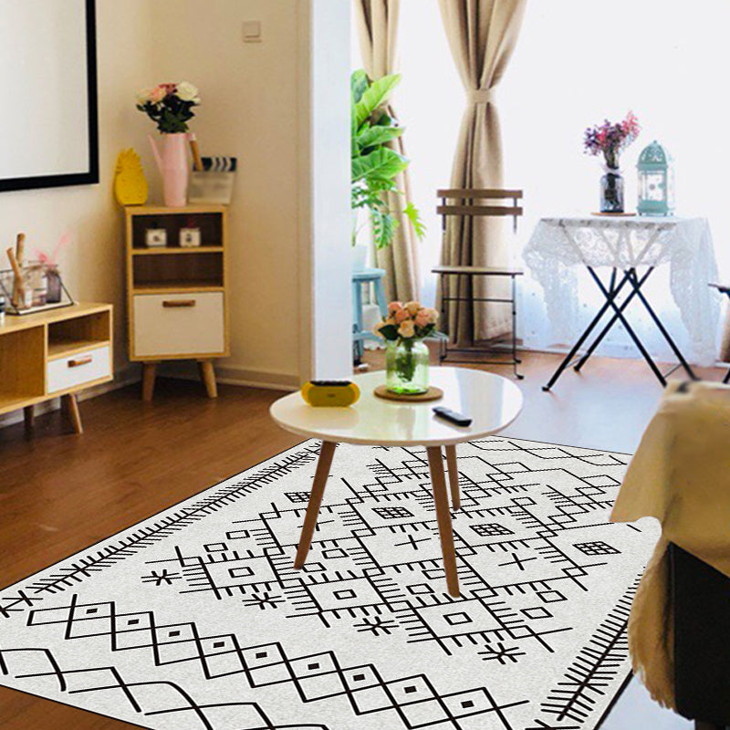 Bohemian Tribal Geometric Pattern Rug Light Grey Polyester Rug Machine Washable Non-Slip Backing Area Rug for Living Room Black Clearhalo 'Area Rug' 'Bohemian' 'Rugs' Rug' 1766837