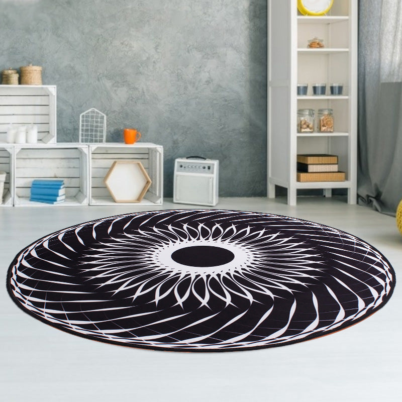Black and White Moroccan Rug Polyester Flower Pattern Rug Pet Friendly Washable Anti-Slip Backing Carpet for Decoration Clearhalo 'Area Rug' 'Moroccan' 'Rugs' Rug' 1767544