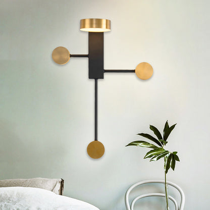 Circular Surface Wall Sconce Contemporary Metal LED Parlor Wall Lighting Ideas in Black, Warm/White Light Black Clearhalo 'Cast Iron' 'Glass' 'Industrial' 'Modern wall lights' 'Modern' 'Tiffany' 'Traditional wall lights' 'Wall Lamps & Sconces' 'Wall Lights' Lighting' 1771471