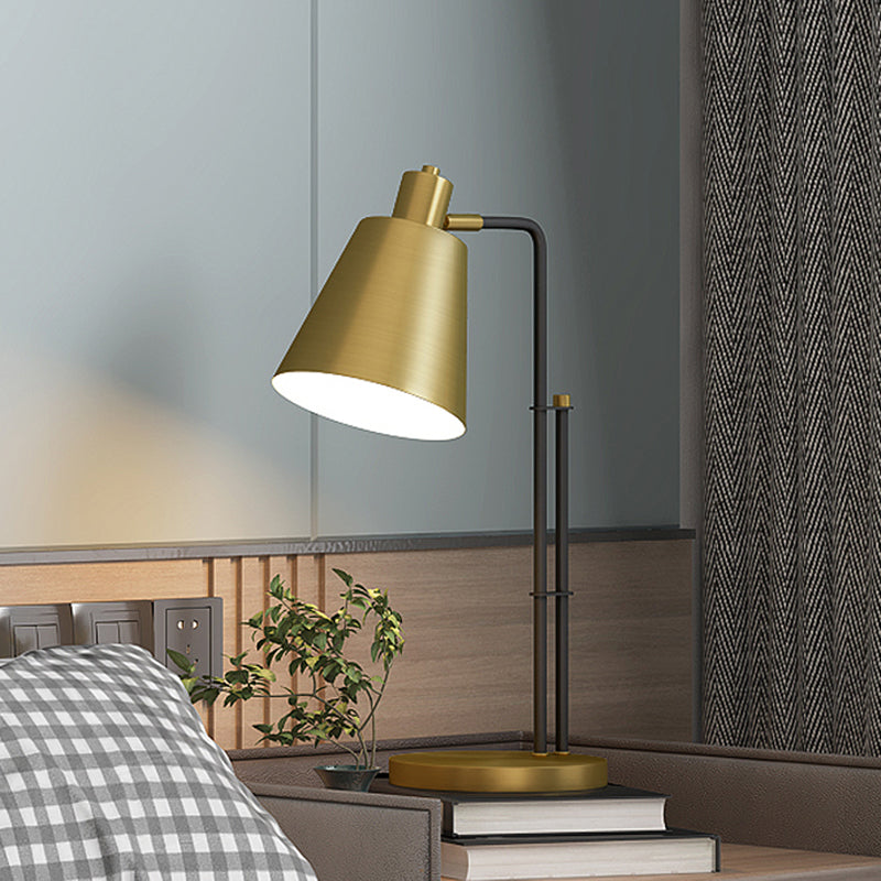 Modernity Tapered Table Lighting Metal 1-Light Bedroom Night Lamp in Brass with Round Base Clearhalo 'Lamps' 'Table Lamps' Lighting' 1781406