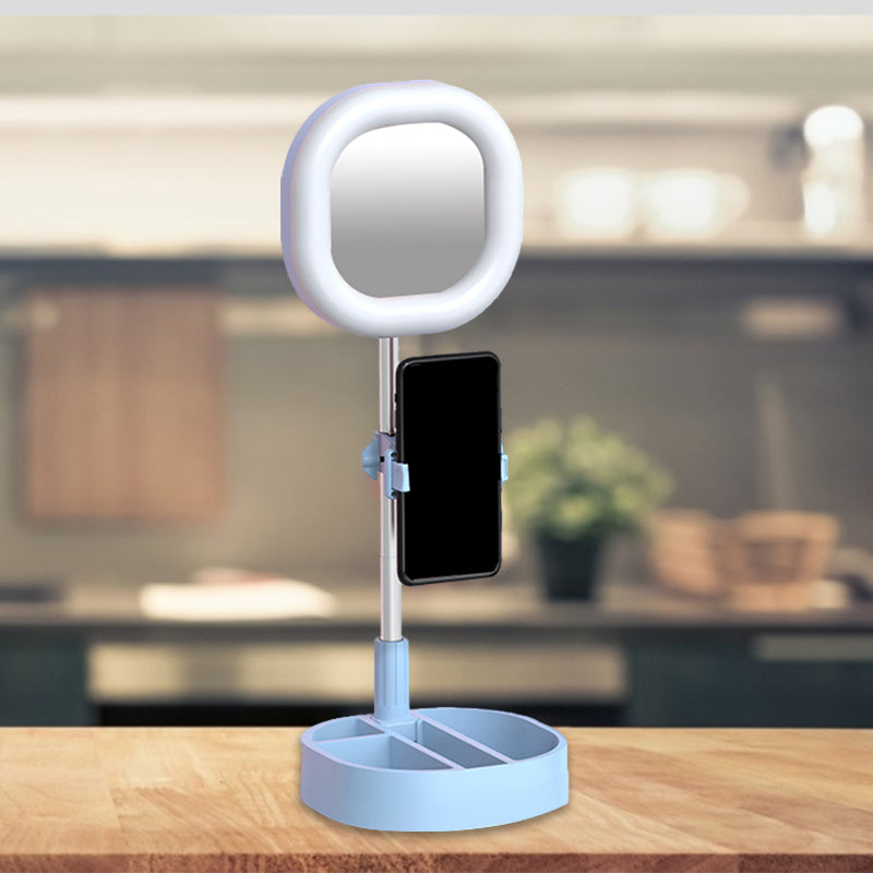 Squared LED Mirror Light Simple Style Metallic Black/Pink/Blue Finish Fill-in Lighting with USB Port Blue USB Clearhalo 'Cast Iron' 'Glass' 'Industrial' 'Modern wall lights' 'Modern' 'Tiffany' 'Traditional wall lights' 'Vanity Lights' 'Wall Lights' Lighting' 1781996