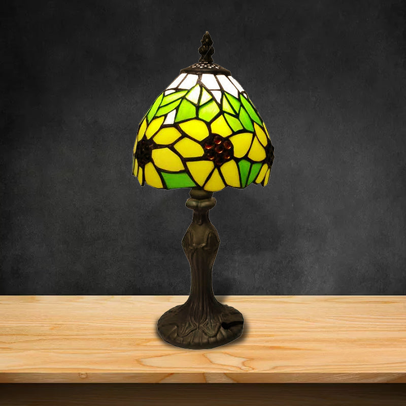 Stained Glass Sunflower Desk Light 1 Head Tiffany Rustic Study Light in Yellow for Child Bedroom Clearhalo 'Lamps' 'Table Lamps' Lighting' 178606