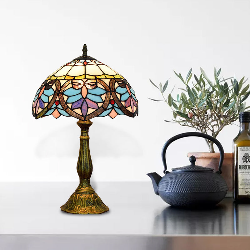 Tiffany Victorian 8"/12"/16" Wide Desk Light 1 Light Stained Glass Desk Lamp in Antique Brass for Living Room Antique Brass 12" Clearhalo 'Lamps' 'Table Lamps' Lighting' 178657