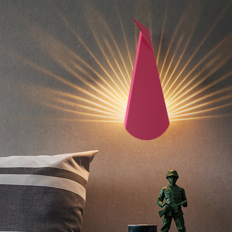 Origami Peafowl Iron Flush Mount Nordic Novelty Pink/Blue LED Wall Light Sconce in Warm/White Light Pink Clearhalo 'Cast Iron' 'Glass' 'Industrial' 'Modern wall lights' 'Modern' 'Tiffany' 'Traditional wall lights' 'Wall Lamps & Sconces' 'Wall Lights' Lighting' 1789372