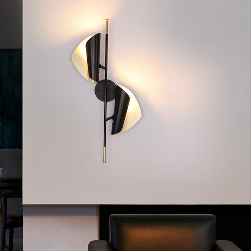 Iron Ribbed Curved Sheet Sconce Postmodern 2 Heads Black and Gold Inner Wall Mount Lighting for Stair Clearhalo 'Cast Iron' 'Glass' 'Industrial' 'Modern wall lights' 'Modern' 'Tiffany' 'Traditional wall lights' 'Wall Lamps & Sconces' 'Wall Lights' Lighting' 1789455