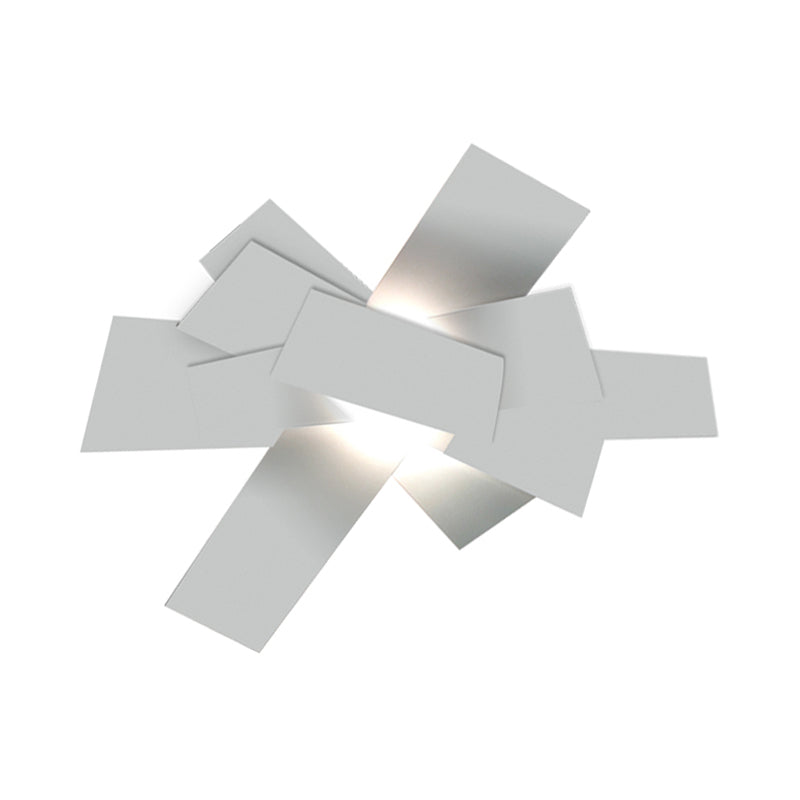 Metallic Stacked Surface Wall Sconce Nordic Novelty 1 Bulb White Wall Light Fixture Clearhalo 'Cast Iron' 'Glass' 'Industrial' 'Modern wall lights' 'Modern' 'Tiffany' 'Traditional wall lights' 'Wall Lamps & Sconces' 'Wall Lights' Lighting' 1789475