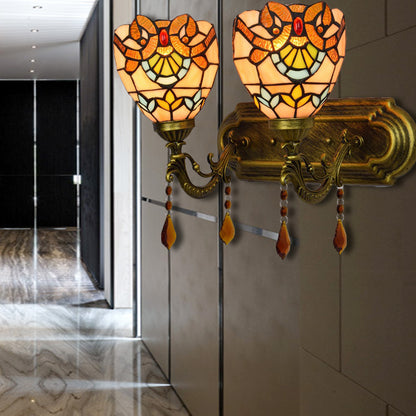 Stained Glass Victorian Designed Wall Light Bookstore 2 Lights Tiffany Wall Lamp with Agate Beige Clearhalo 'Industrial' 'Middle century wall lights' 'Tiffany wall lights' 'Tiffany' 'Wall Lamps & Sconces' 'Wall Lights' Lighting' 179737