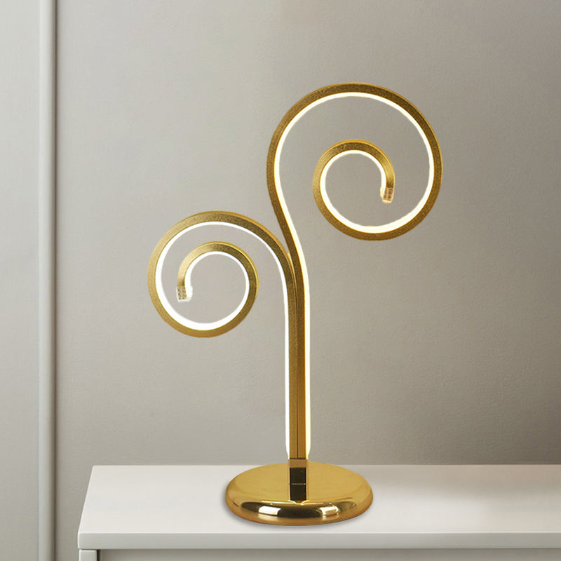 Metallic Swirling Nightstand Lamp Contemporary Black/White/Gold LED Desk Light with Circle Pedestal Clearhalo 'Lamps' 'Table Lamps' Lighting' 1804385