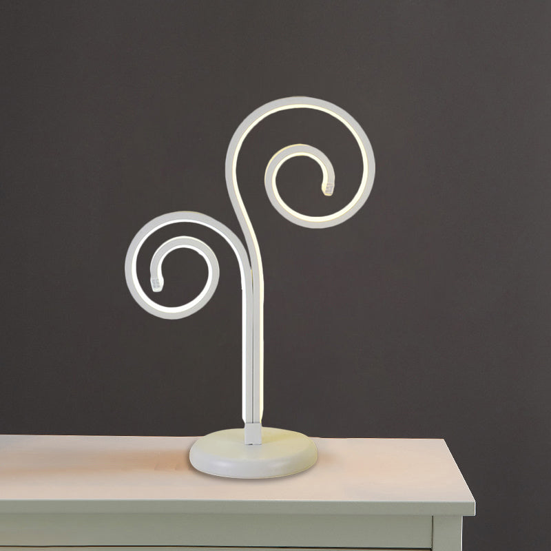 Metallic Swirling Nightstand Lamp Contemporary Black/White/Gold LED Desk Light with Circle Pedestal Clearhalo 'Lamps' 'Table Lamps' Lighting' 1804389