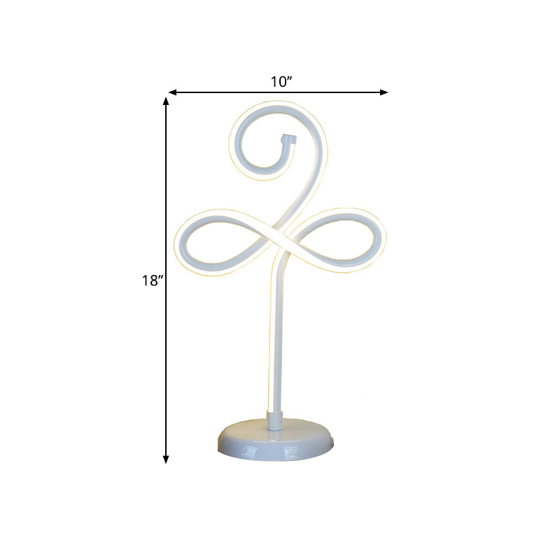 Metallic Clover-Like Night Table Light Simple Style LED Task Lamp in White for Sleeping Room Clearhalo 'Lamps' 'Table Lamps' Lighting' 1804646