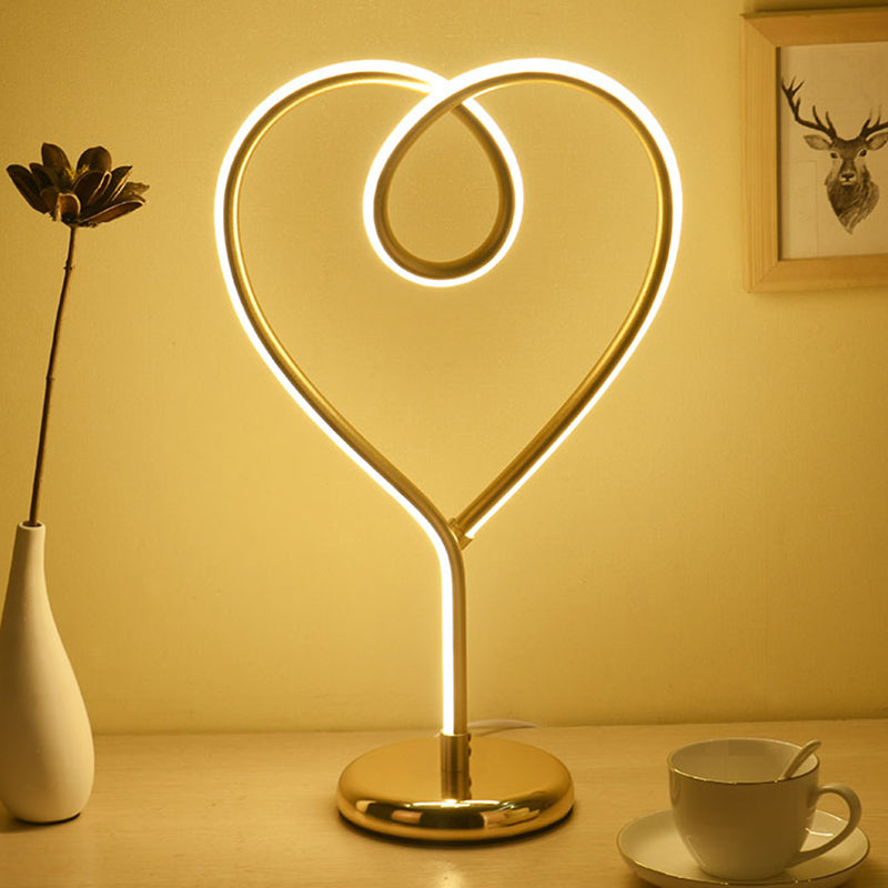 Loving Heart Night Lighting Simple Metal White/Gold LED Desk Lamp with Round Pedestal in Warm/White Light for Bedroom Clearhalo 'Lamps' 'Table Lamps' Lighting' 1804878