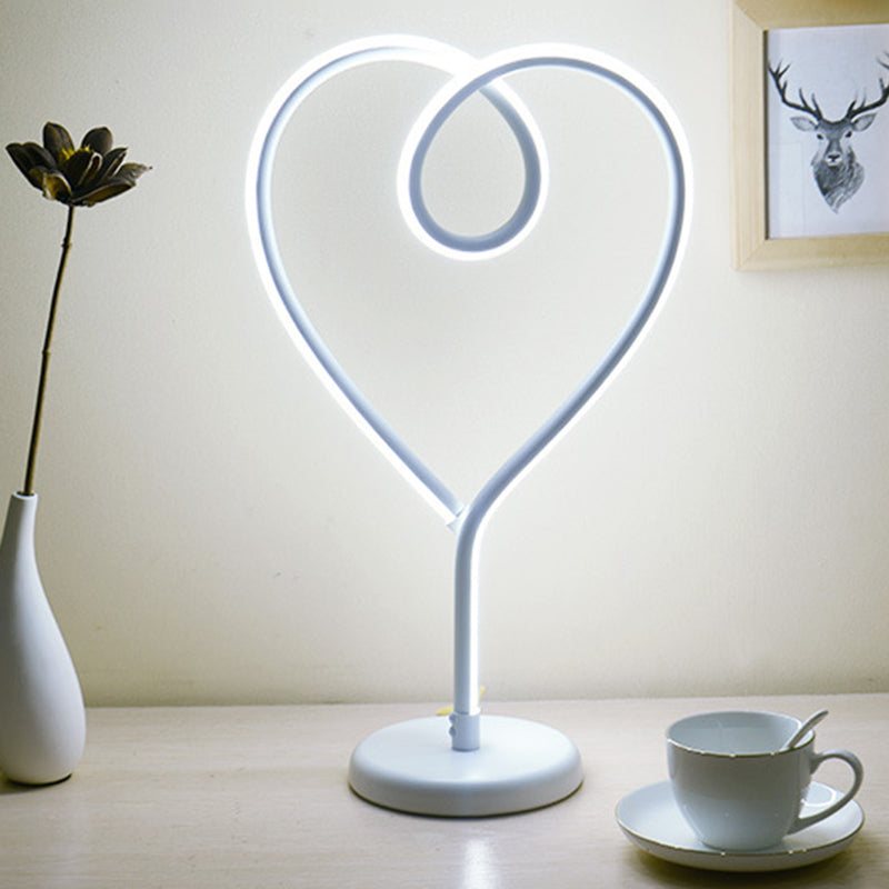 Loving Heart Night Lighting Simple Metal White/Gold LED Desk Lamp with Round Pedestal in Warm/White Light for Bedroom White Clearhalo 'Lamps' 'Table Lamps' Lighting' 1804881