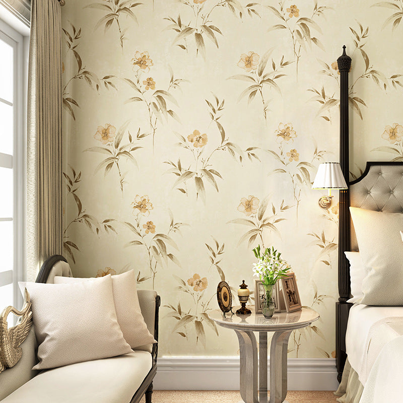 Warm Yellow Non-Woven Decorative Dense Flower Pattern Wallpaper, 20.5"W x 33'L Beige Clearhalo 'Country wall decor' 'Rustic' 'Wallpaper' Wall Decor' 1806247