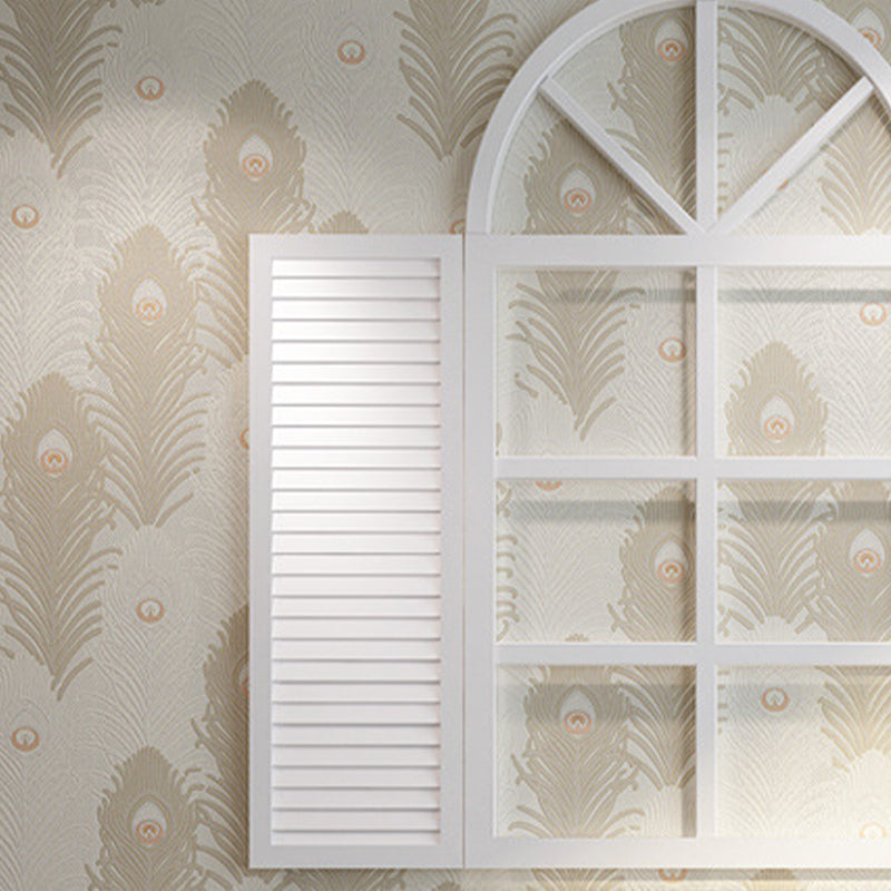 Non-Pasted Wallpaper with Industrial Color Peacock Tail and Feather, 33 ft. x 20.5 in Light Coffee Clearhalo 'Modern wall decor' 'Modern' 'Wallpaper' Wall Decor' 1806544