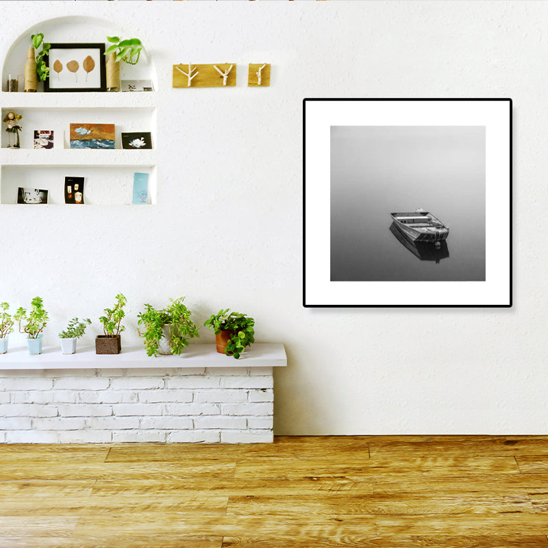 Textured Grey Canvas Modern Style Photograph Print Boat on the River Wall Art Decor Clearhalo 'Art Gallery' 'Canvas Art' 'Contemporary Art Gallery' 'Modern' Arts' 1808126