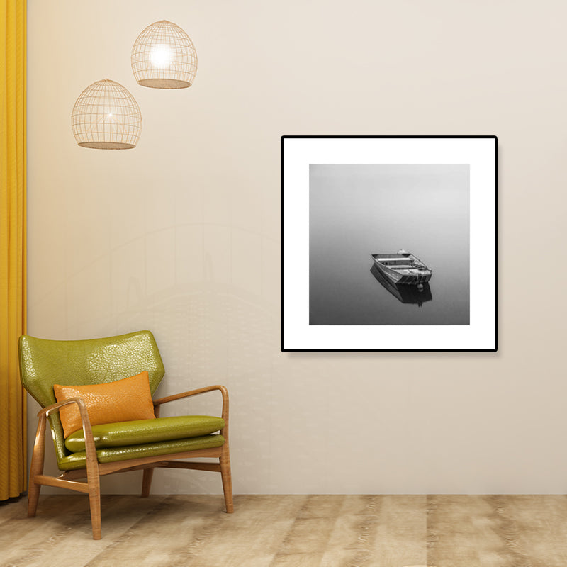 Textured Grey Canvas Modern Style Photograph Print Boat on the River Wall Art Decor Clearhalo 'Art Gallery' 'Canvas Art' 'Contemporary Art Gallery' 'Modern' Arts' 1808127
