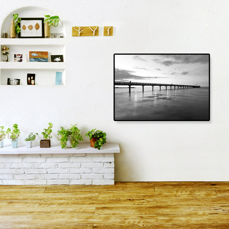 Modernism Photograph Seascape Art Print Canvas Textured Dark Color Wall Decor for Home Clearhalo 'Art Gallery' 'Canvas Art' 'Contemporary Art Gallery' 'Modern' Arts' 1809439