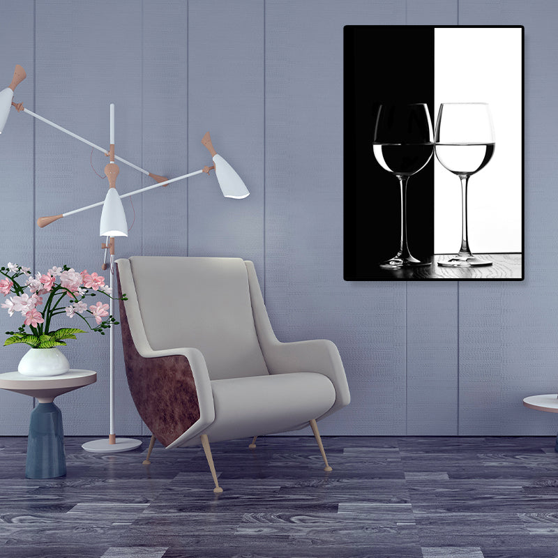 Wine Glasses Wall Art Modern Aesthetics Still Life Canvas Print in Dark Color for Kitchen Clearhalo 'Art Gallery' 'Canvas Art' 'Contemporary Art Gallery' 'Modern' Arts' 1809845
