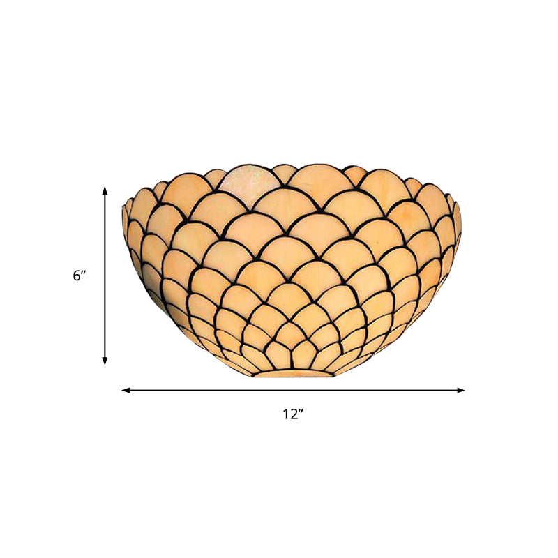 Beige Fish Scale Sconce Light Traditional Stained Glass 1 Light Wall Mount Light for Bedroom Clearhalo 'Industrial' 'Middle century wall lights' 'Tiffany wall lights' 'Tiffany' 'Wall Lamps & Sconces' 'Wall Lights' Lighting' 181019