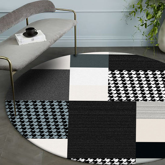Stylish Geometric Pattern Rug with Houndstooth Black Modern Rug Polyester Pet Friendly Washable Non-Slip Area Rug for Bedroom Black Clearhalo 'Area Rug' 'Modern' 'Rugs' Rug' 1811956