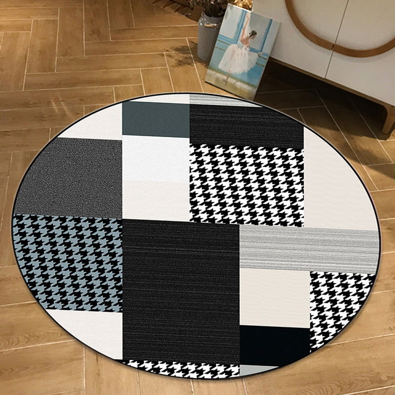 Stylish Geometric Pattern Rug with Houndstooth Black Modern Rug Polyester Pet Friendly Washable Non-Slip Area Rug for Bedroom Clearhalo 'Area Rug' 'Modern' 'Rugs' Rug' 1811957