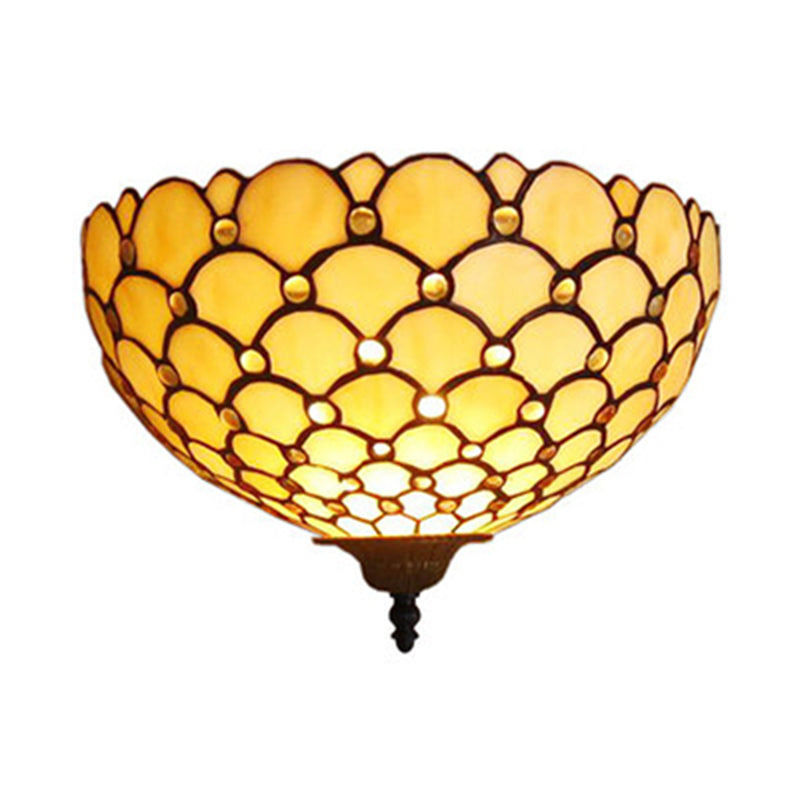 Fish Scale Wall Sconce Light Stained Glass 1 Light Tiffany Wall Mount Light in Beige for Living Room Clearhalo 'Industrial' 'Middle century wall lights' 'Tiffany wall lights' 'Tiffany' 'Wall Lamps & Sconces' 'Wall Lights' Lighting' 181308