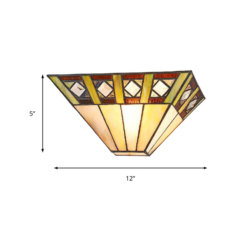 Mission Wall Mount Light with Trapezoid Shade Stained Glass 1 Bulb Sconce Light for Bedroom Clearhalo 'Industrial' 'Middle century wall lights' 'Tiffany wall lights' 'Tiffany' 'Wall Lamps & Sconces' 'Wall Lights' Lighting' 181348