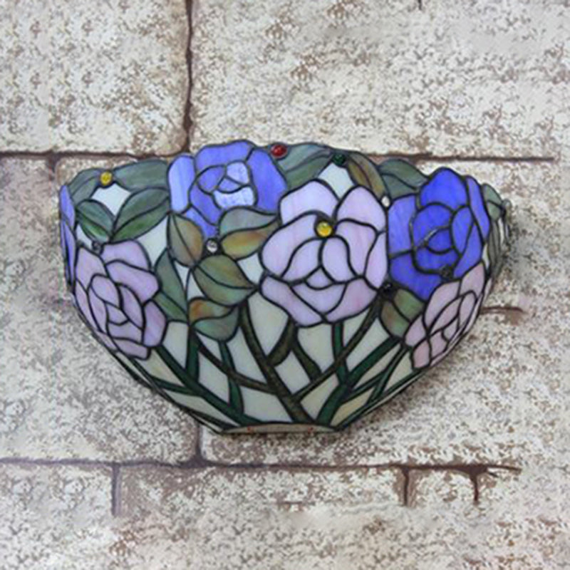 Flowers Wall Mount Light Tiffany Lodge Stained Glass 1 Light Outdoor Wall Sconce in Blue and Pink Blue-Pink Clearhalo 'Industrial' 'Middle century wall lights' 'Tiffany wall lights' 'Tiffany' 'Wall Lamps & Sconces' 'Wall Lights' Lighting' 181697