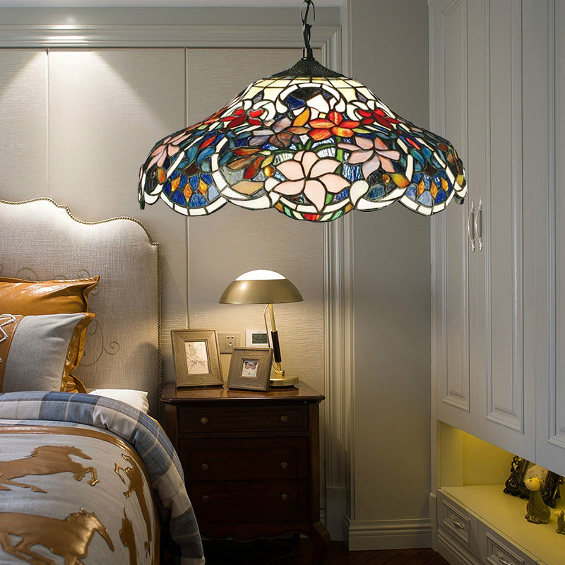 Floral Hanging Light Tiffany-Style Stained Glass 1 Bulb Black Pendant Light Fixture with Adjustable Metal Chain Clearhalo 'Ceiling Lights' 'Industrial' 'Middle Century Pendants' 'Pendant Lights' 'Pendants' 'Tiffany close to ceiling' 'Tiffany Pendants' 'Tiffany' Lighting' 183687