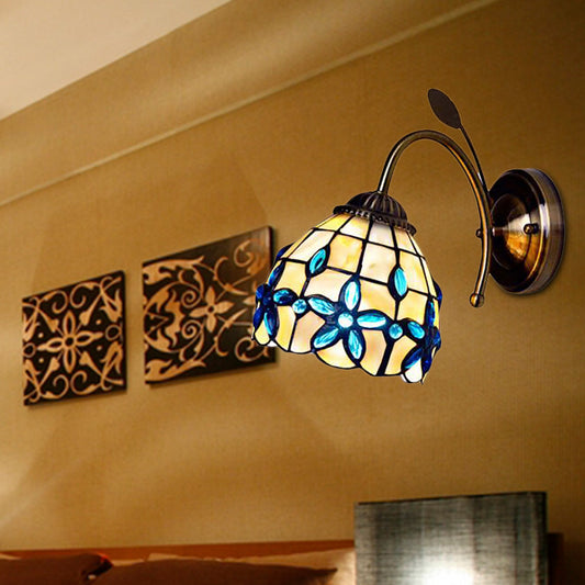 Shell Blossom Wall Light with Leaf Single Bulb Tiffany Wall Sconce for Study Room Clearhalo 'Art deco wall lights' 'Cast Iron' 'Glass' 'Industrial' 'Middle century wall lights' 'Modern' 'Tiffany wall lights' 'Tiffany' 'Traditional wall lights' 'Wall Lamps & Sconces' 'Wall Lights' Lighting' 184035