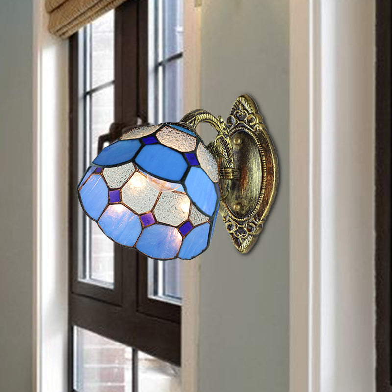 Scalloped Edged Wall Lighting Tiffany Style Stained Glass 1 Head Wall Sconce in Blue for Stairway Clearhalo 'Industrial' 'Middle century wall lights' 'Tiffany wall lights' 'Tiffany' 'Wall Lamps & Sconces' 'Wall Lights' Lighting' 184863