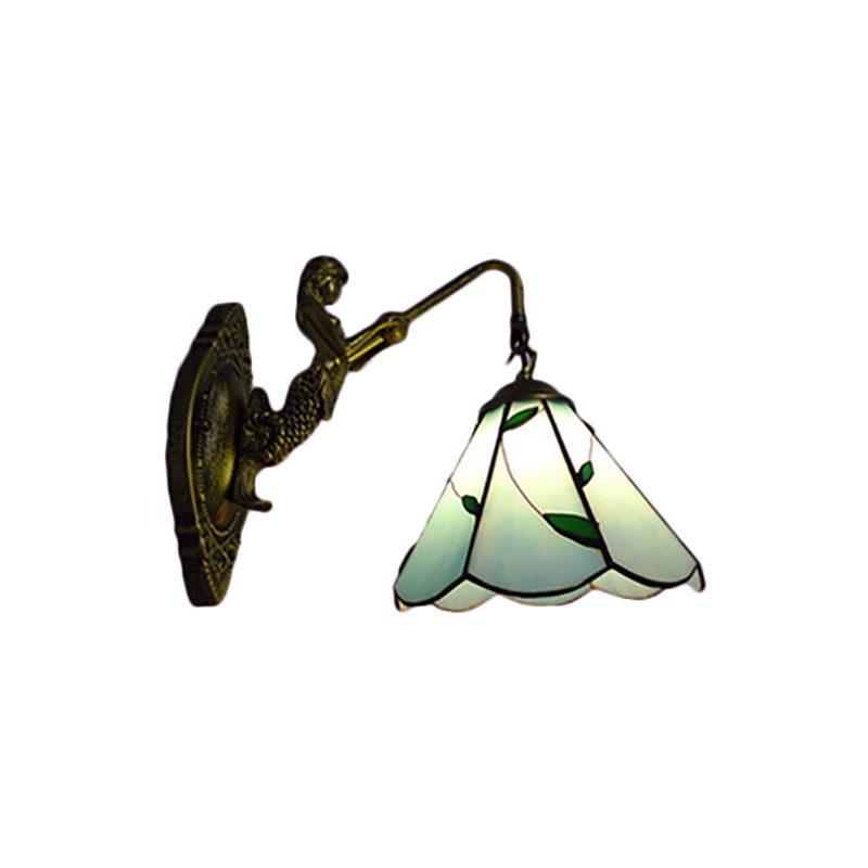 Green Glass Lily Wall Mount Light Tiffany 1 Head Antique Brass Sconce Light for Hallway Clearhalo 'Industrial' 'Middle century wall lights' 'Tiffany wall lights' 'Tiffany' 'Wall Lamps & Sconces' 'Wall Lights' Lighting' 185410