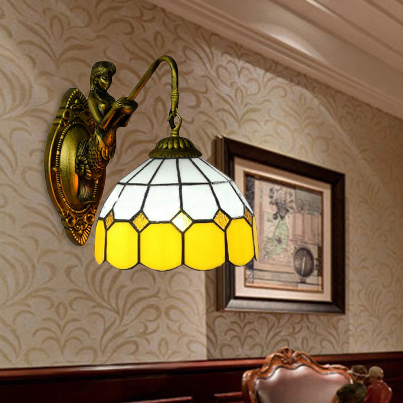 Grid Patterned Sconce Light Baroque Yellow and White Glass 1 Head Brass Wall Mount Light Yellow Clearhalo 'Industrial' 'Middle century wall lights' 'Tiffany wall lights' 'Tiffany' 'Wall Lamps & Sconces' 'Wall Lights' Lighting' 185490