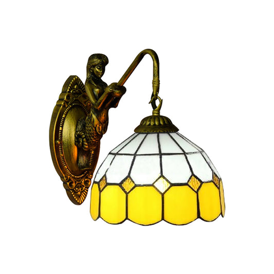 Grid Patterned Sconce Light Baroque Yellow and White Glass 1 Head Brass Wall Mount Light Clearhalo 'Industrial' 'Middle century wall lights' 'Tiffany wall lights' 'Tiffany' 'Wall Lamps & Sconces' 'Wall Lights' Lighting' 185492