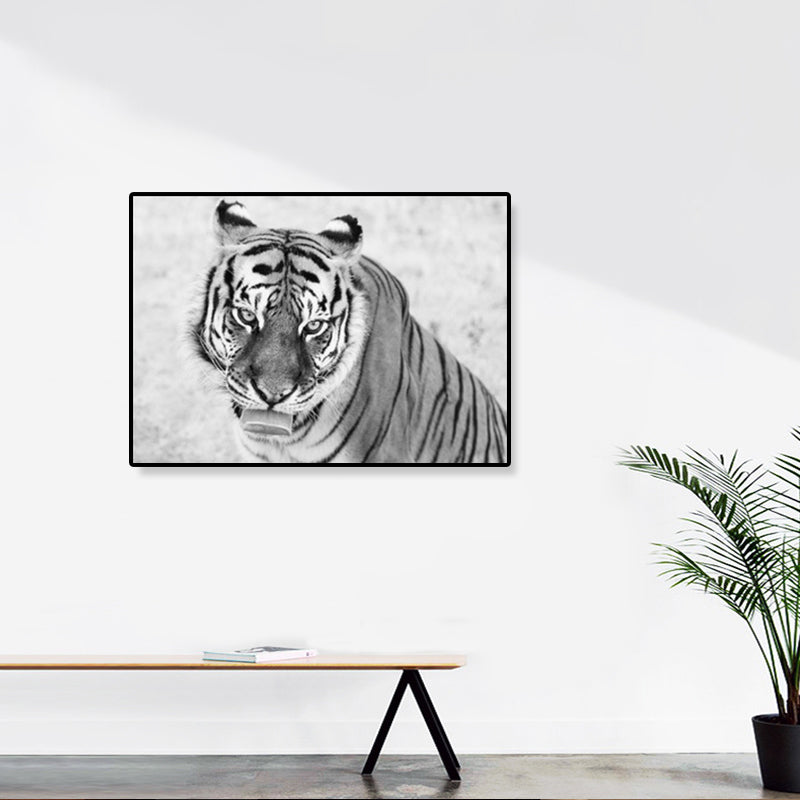 Modern Savanna Big Animal Canvas Dark Color Animal Patterned Wall Art for Living Room Clearhalo 'Art Gallery' 'Canvas Art' 'Contemporary Art Gallery' 'Modern' Arts' 1858736