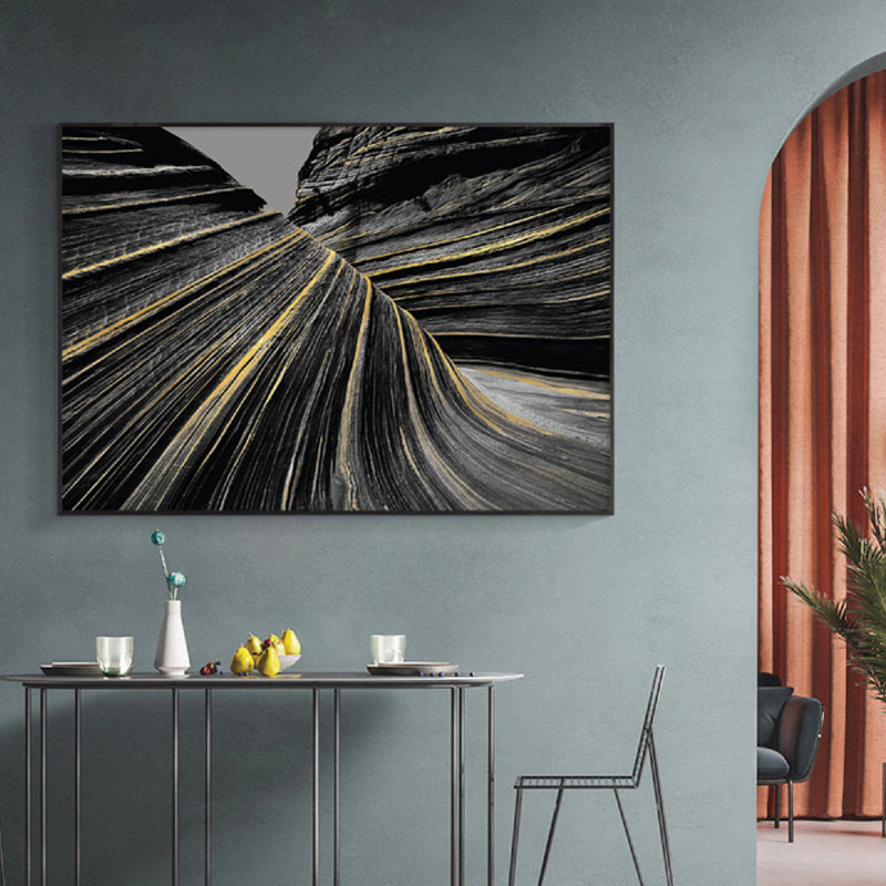 Photographic Print Modern Canvas Art with Close-Up Mountain Ridge Scenery, Dark Color Grey Clearhalo 'Art Gallery' 'Canvas Art' 'Contemporary Art Gallery' 'Modern' Arts' 1859955