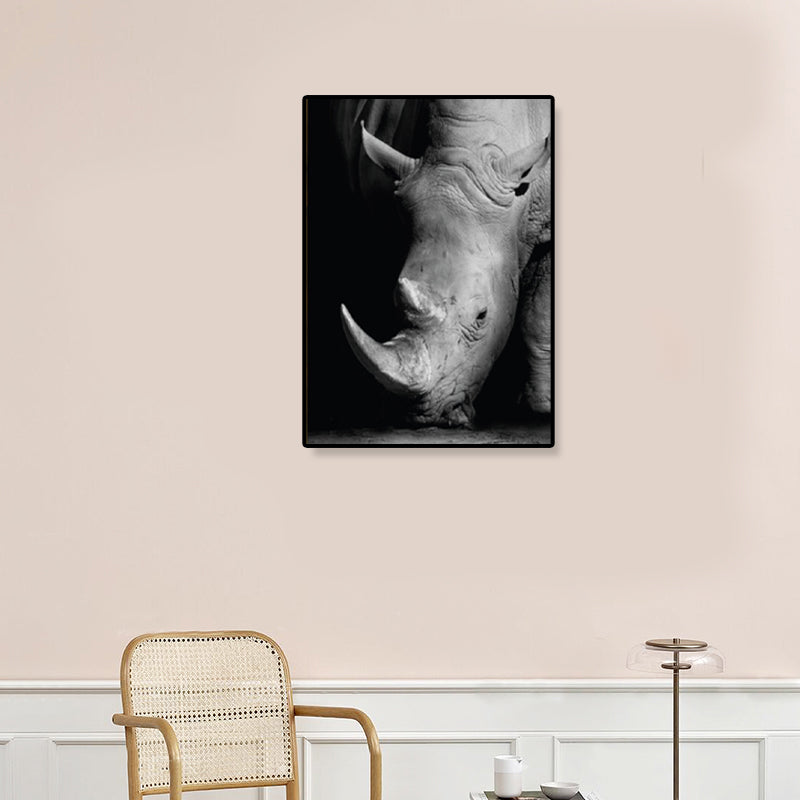 Photographs Modern Style Canvas Art with Wild Animal Pattern in Dark Color for Home Clearhalo 'Art Gallery' 'Canvas Art' 'Contemporary Art Gallery' 'Modern' Arts' 1861759