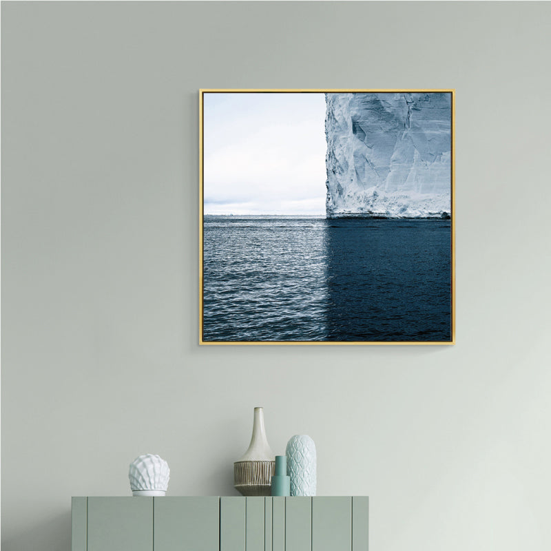 Canvas Blue Art Print Modern Ice and Sea Scenery Wall Decor, Multiple Size Options Clearhalo 'Art Gallery' 'Canvas Art' 'Contemporary Art Gallery' 'Modern' Arts' 1862813