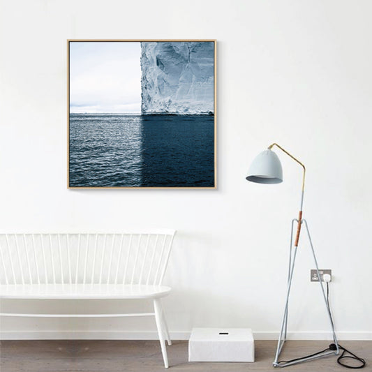 Canvas Blue Art Print Modern Ice and Sea Scenery Wall Decor, Multiple Size Options Clearhalo 'Art Gallery' 'Canvas Art' 'Contemporary Art Gallery' 'Modern' Arts' 1862814